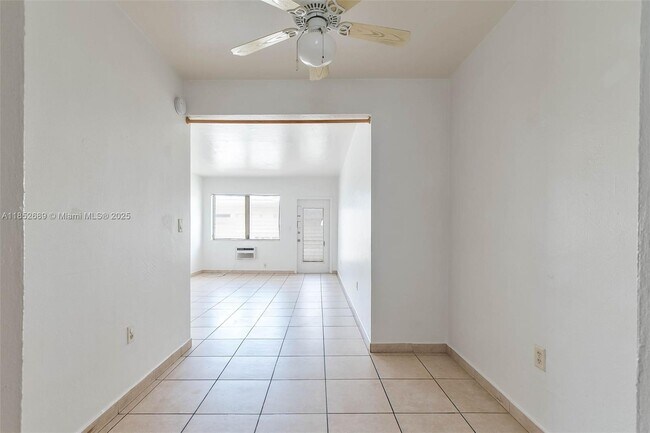 Building Photo - 934 Meridian Ave
