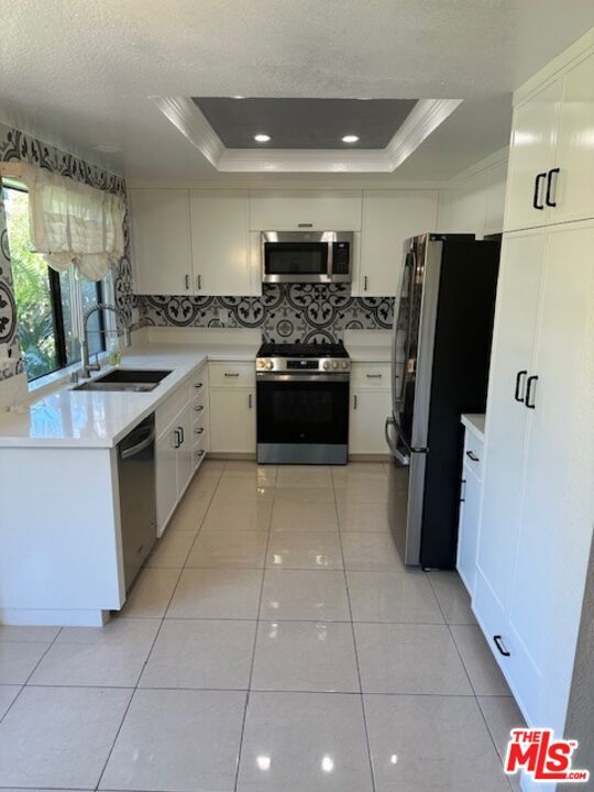 Building Photo - 6501 Bradley Pl