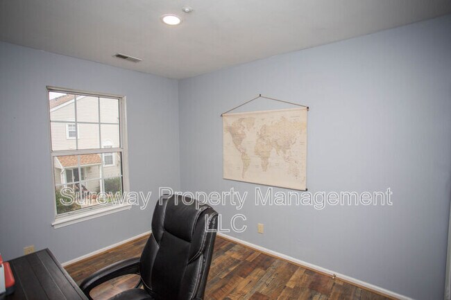 Building Photo - 4208 Aberdeen Ln