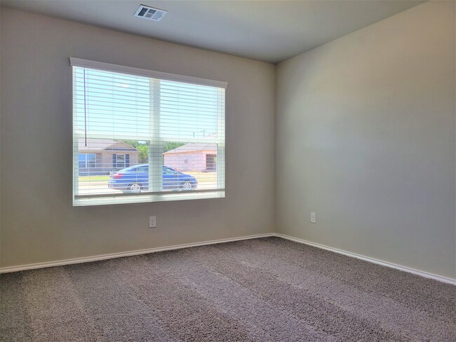Building Photo - 21215 Winding Brook