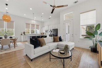 Building Photo - 4400 Night Owl Ln