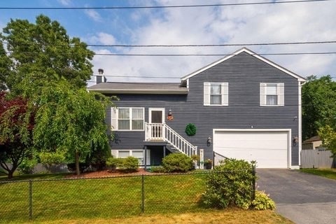 Primary Photo - 27 Inverness Ave