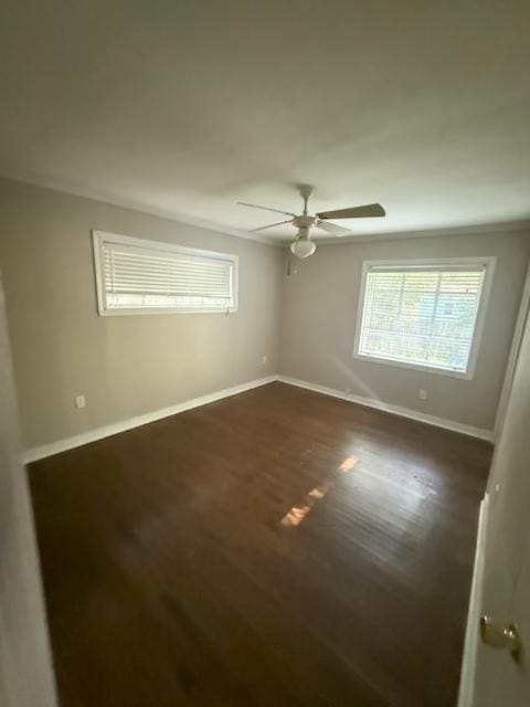 Building Photo - 1002 Parkwood Pl