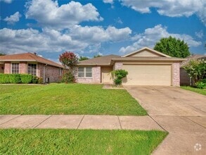 Building Photo - 2602 Buckskin Dr