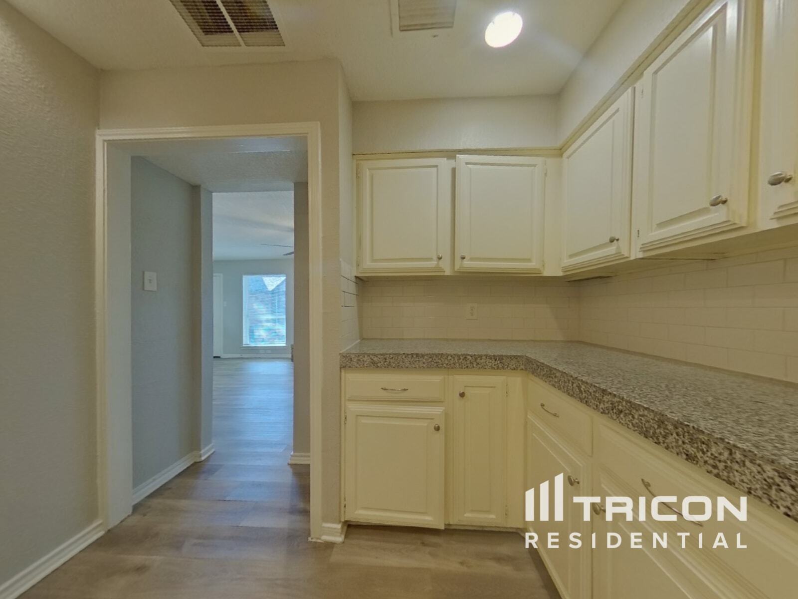 Building Photo - 616 Via Miramonte