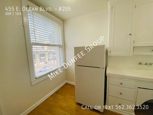 Building Photo - 455 E Ocean Blvd