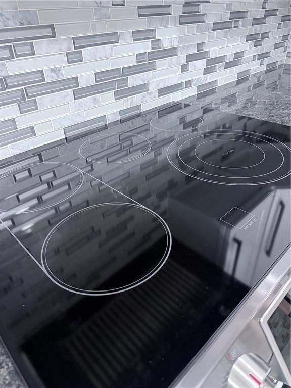 Building Photo - 128 Sandalwood Dr