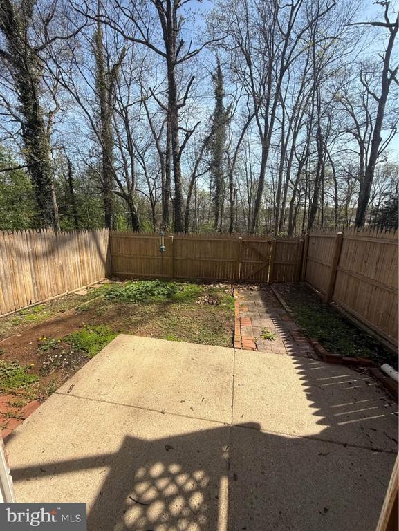 Building Photo - 1403 Admiral Dr
