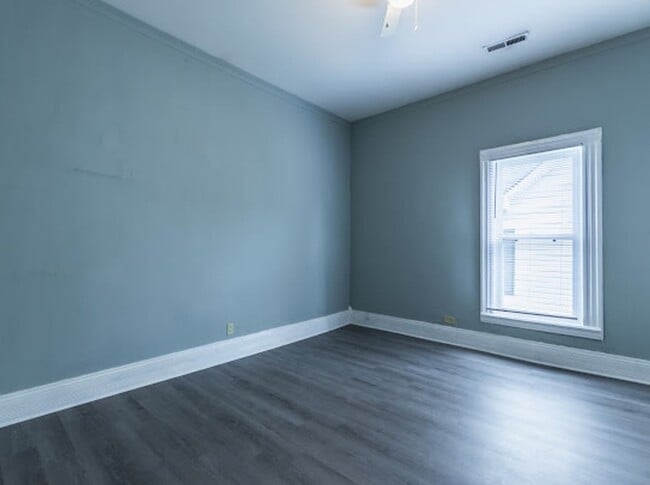 Building Photo - Three Bedroom Home Downtown Corbin, KY