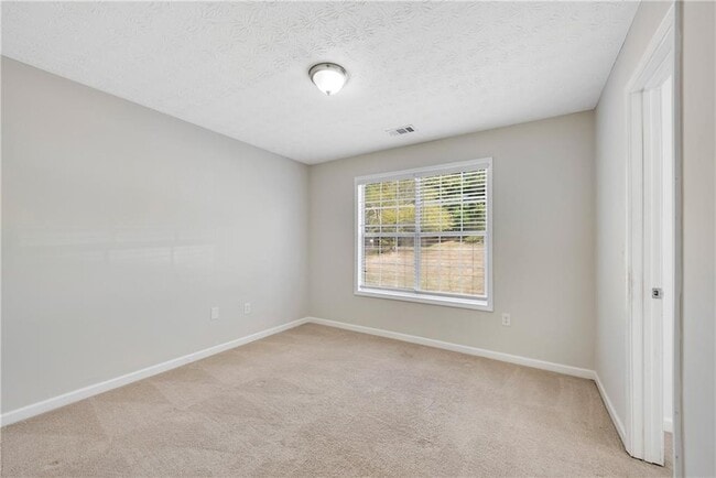 Building Photo - 250 Chardonnay Trace