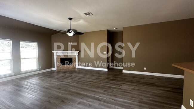 Building Photo - 1500 Dun Loggin Dr