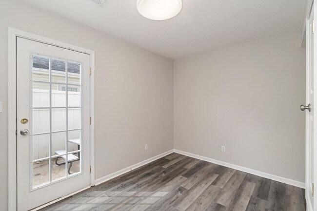Building Photo - 4741 Scepter Way