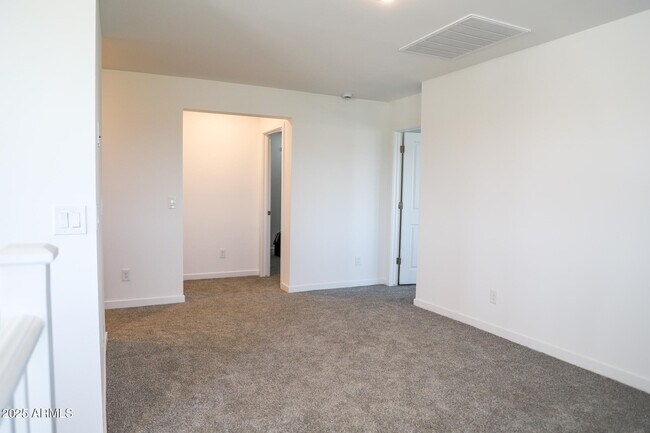 Building Photo - 7449 W Nicolet Ave