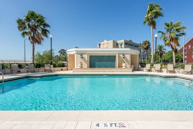 Building Photo - 345 Bayshore Blvd