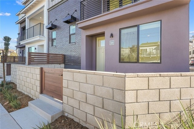 Building Photo - 19011 Main St