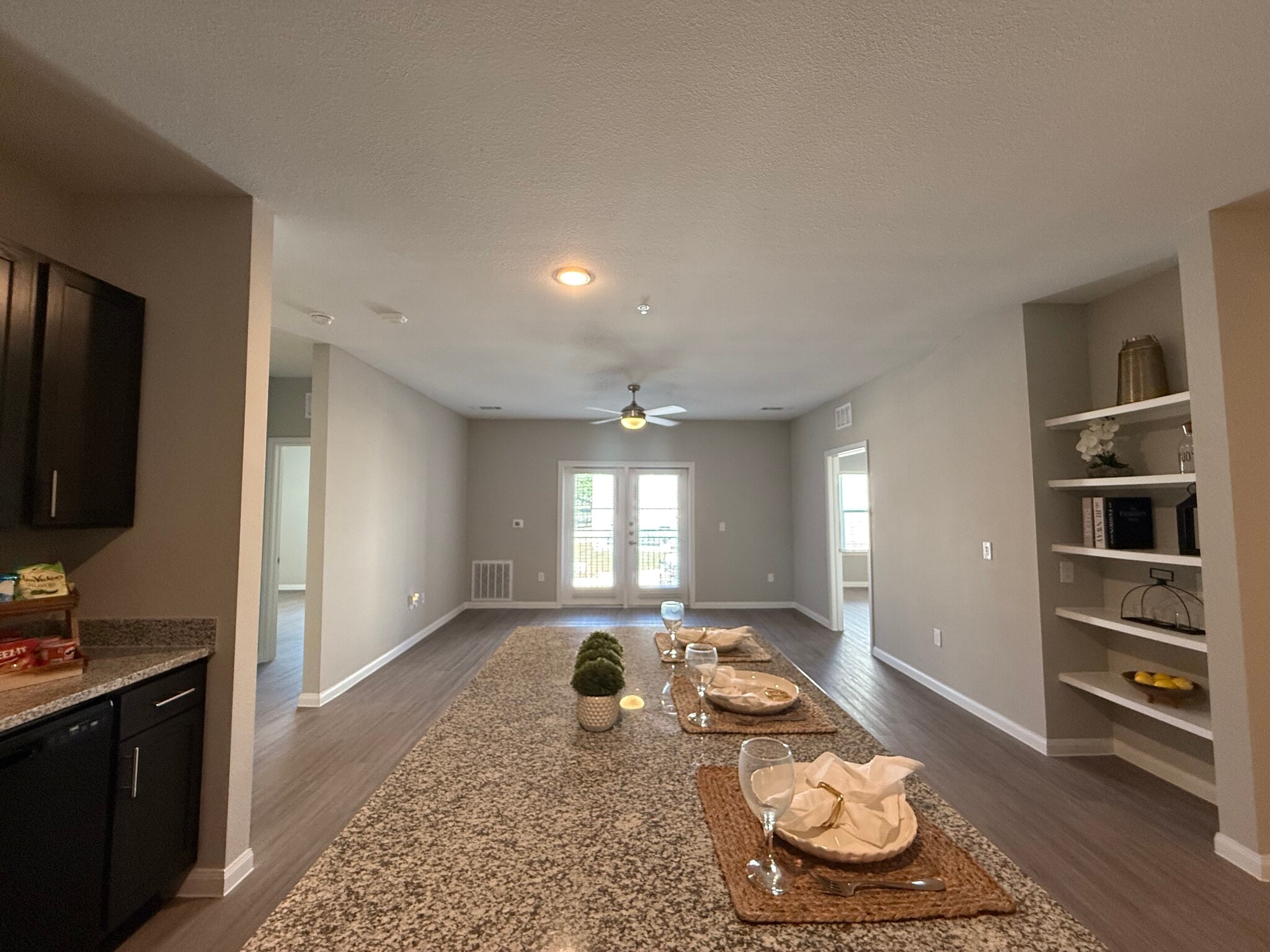 Building Photo - 3144 Gorge Way