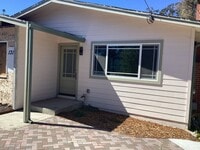 Building Photo - Newly remodeled