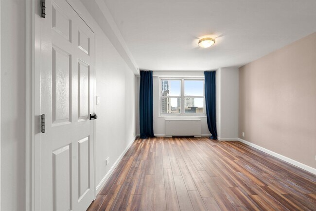 Building Photo - 151 Tremont St