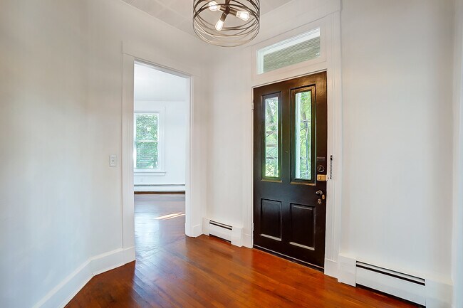 Building Photo - 6365 Revere Ave