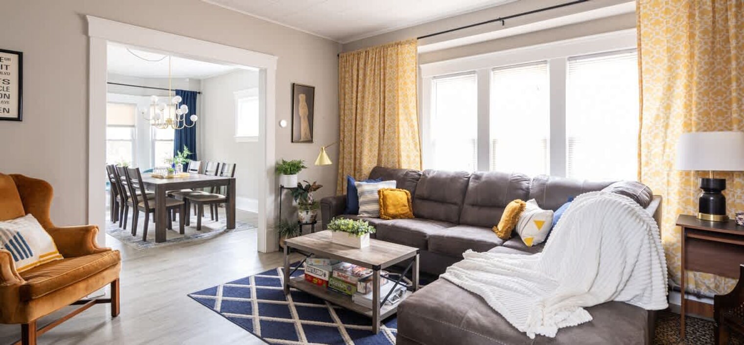 Building Photo - 6011 Ellen Ave