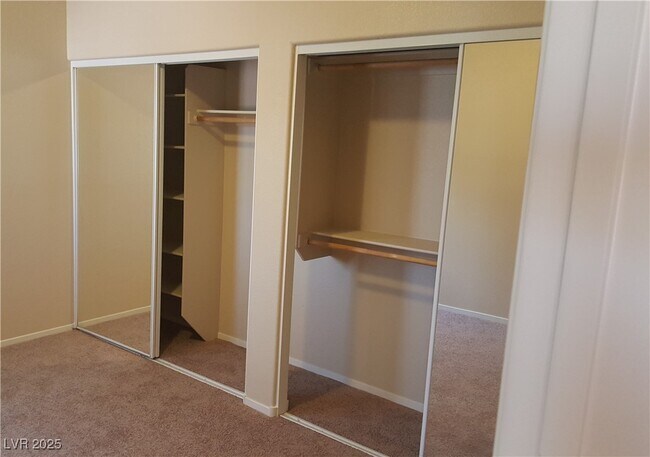 Building Photo - 9580 W Reno Ave