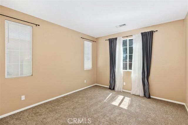 Building Photo - 40485 Amesbury Ln