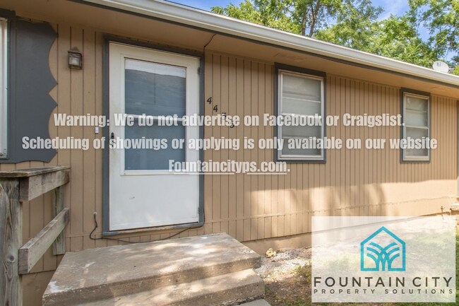 Building Photo - 4431-4437 Northeast Winn Road