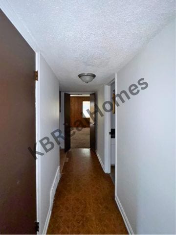Building Photo - 1281 Royal Oaks Cove