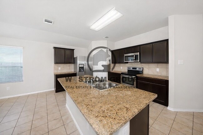 Building Photo - 2632 Gains Mill Dr