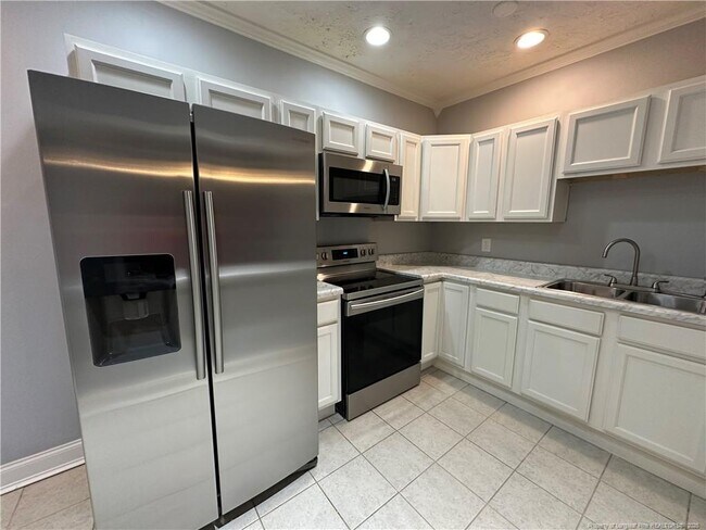 Building Photo - 209 Spears Dr