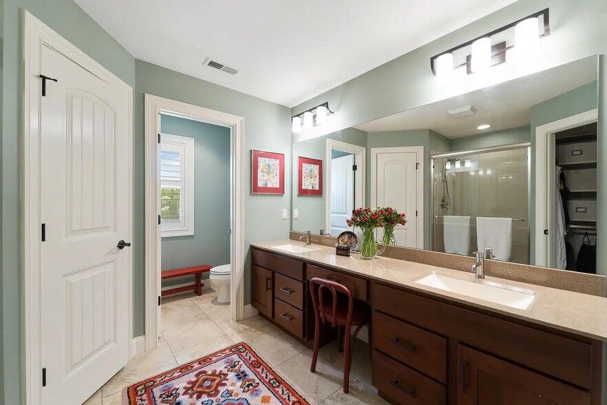 Building Photo - 1808 Trellis Ln