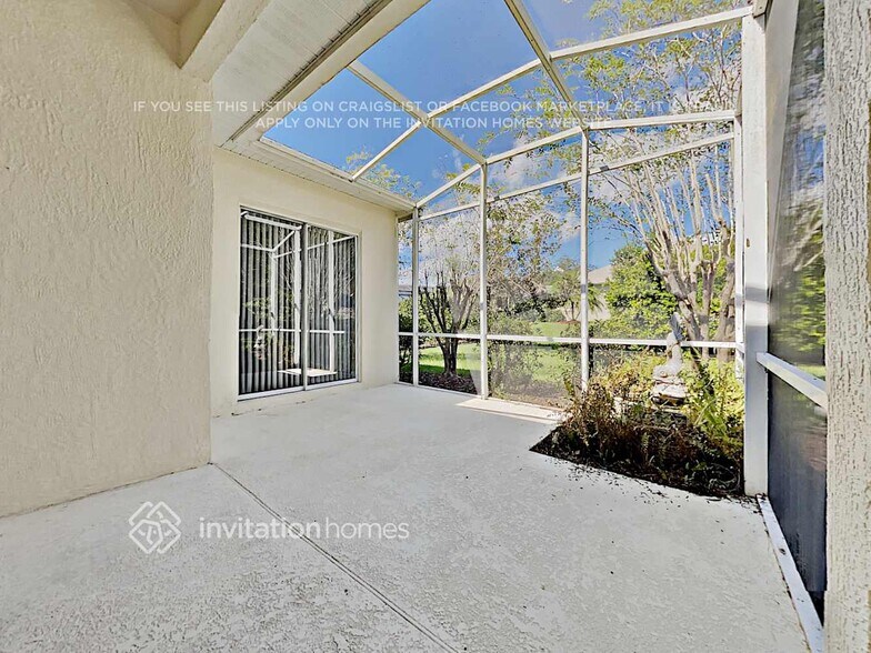 Building Photo - 852 Lakeworth Cir
