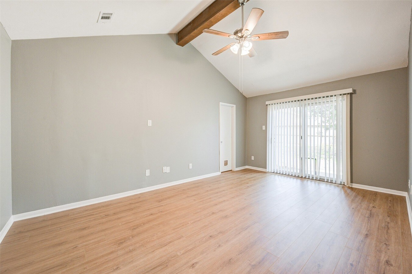 Building Photo - 11602 Lennington Ln