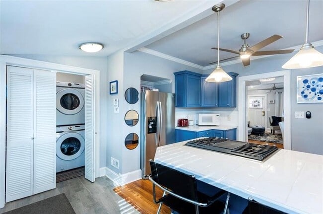 Building Photo - 1426 Clermont Ave