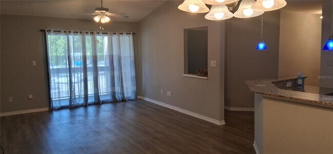 Building Photo - 4045 Crockers Lake Blvd