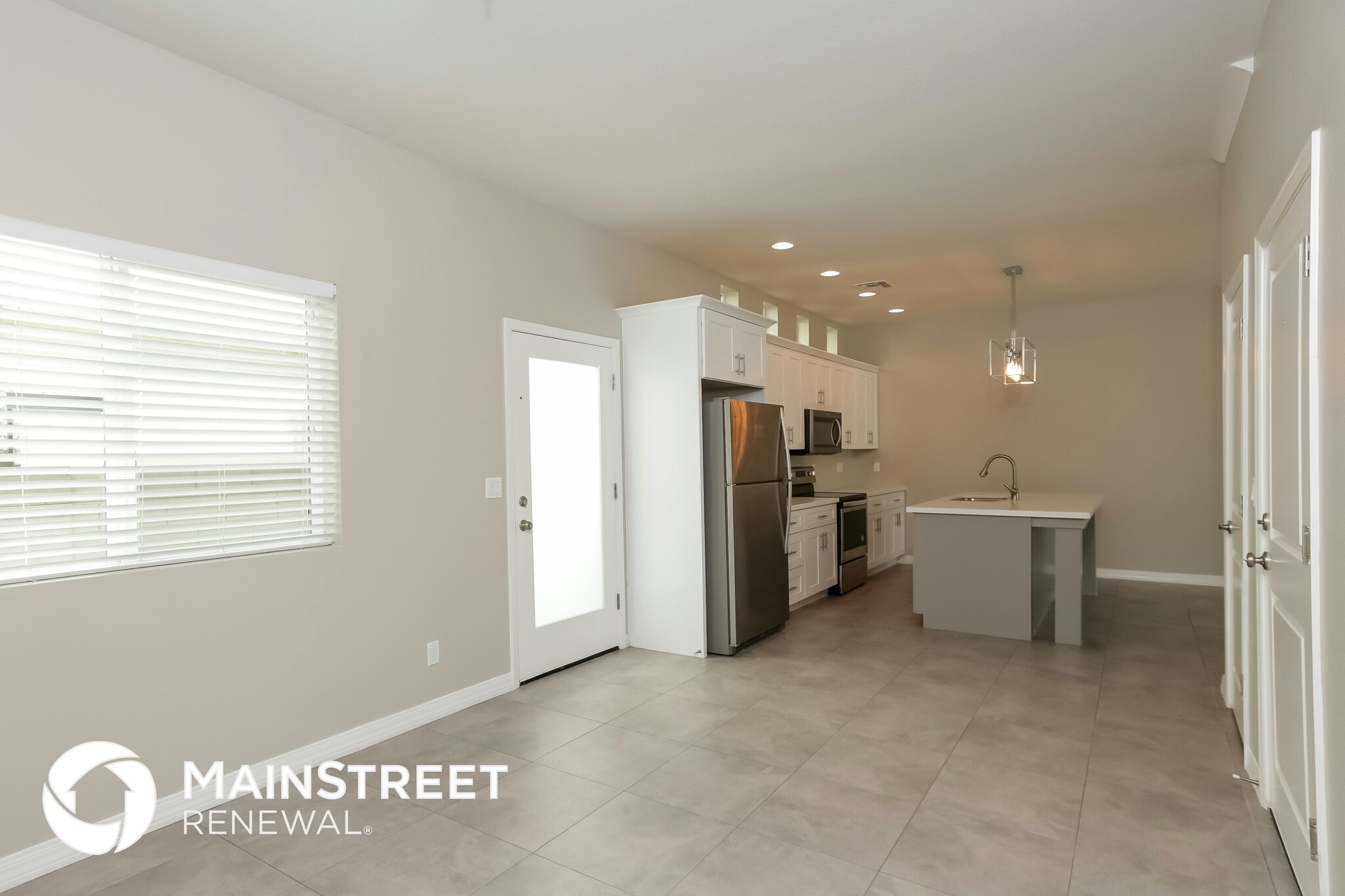 Building Photo - 2000 N 36th St