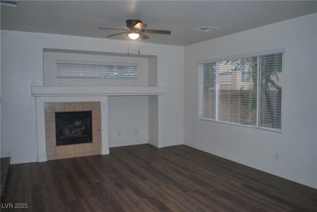 Building Photo - 10031 Cranbrook Falls Ct