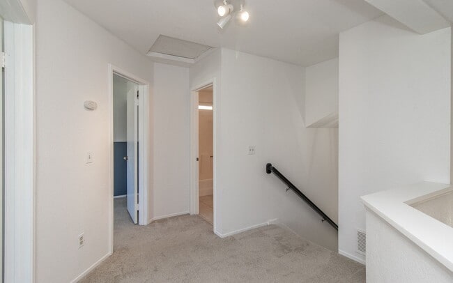 Building Photo - Updated Rancho Del Oro 3 bedroom 2 bath home