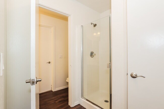 Building Photo - 12005 W Corrine Dr