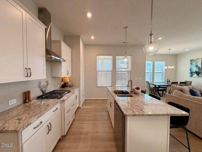 Building Photo - 52 Comfort Ct