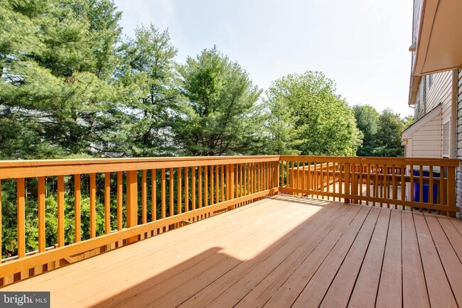 Building Photo - 3274 Halcyon Ct