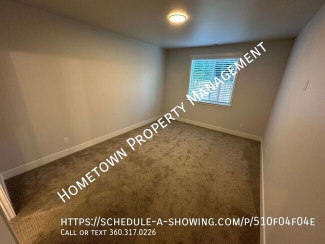 Building Photo - 2629 43rd Ln SE
