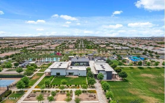 Building Photo - 10029 E Tahoe Ave