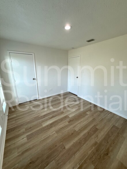 Building Photo - 2909 O Henry Dr