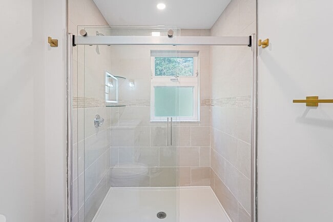 Building Photo - Rent-to-Own Opportunity in Hopkinton