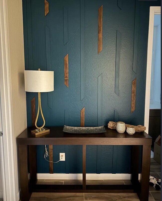 Building Photo - 15756 W Superior Ave