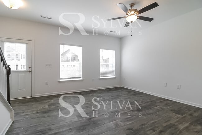 Building Photo - Coming HOME never felt so good!