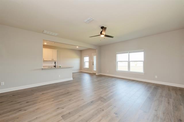 Building Photo - 601 Brookside Dr