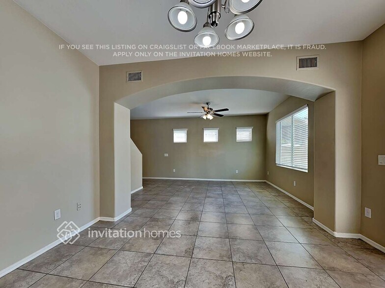 Building Photo - 3933 W Carter Rd