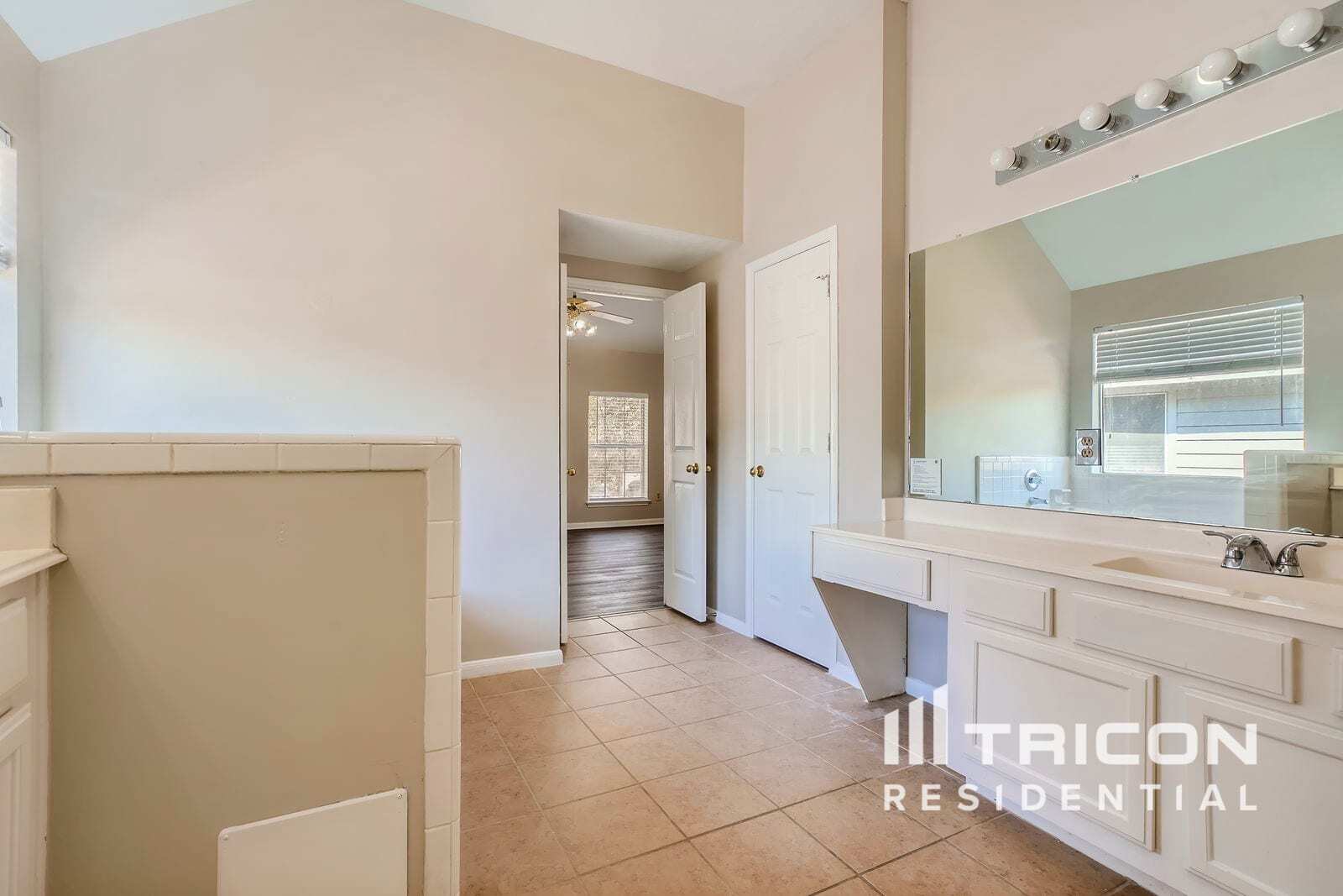 Building Photo - 5911 Klamath Falls Ct